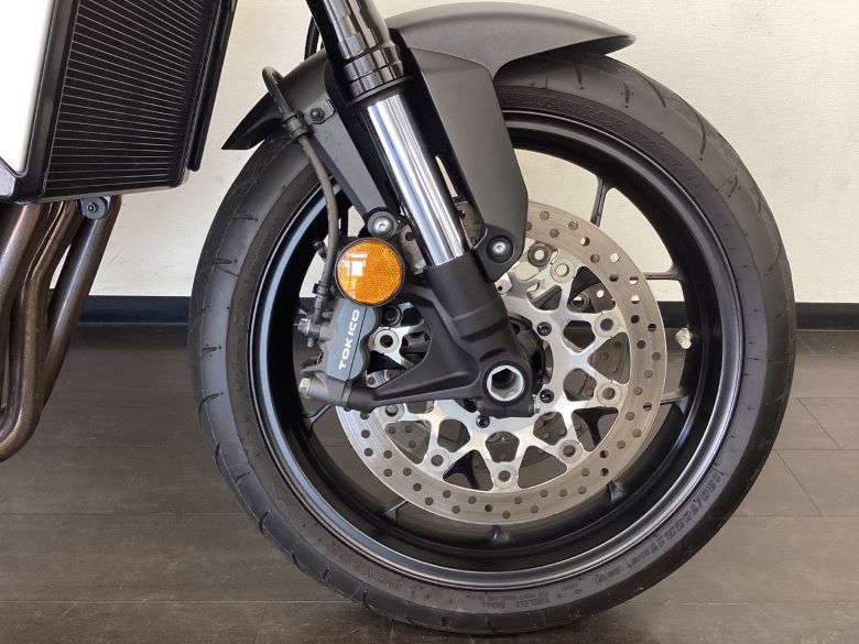 ＣＢ１０００Ｒ