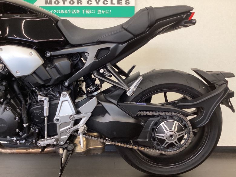 ＣＢ１０００Ｒ