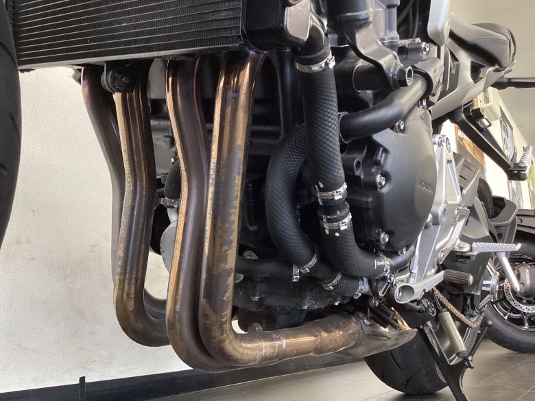 ＣＢ１０００Ｒ