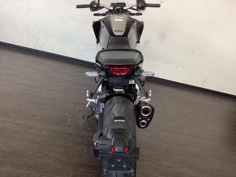 ＣＢ１０００Ｒ