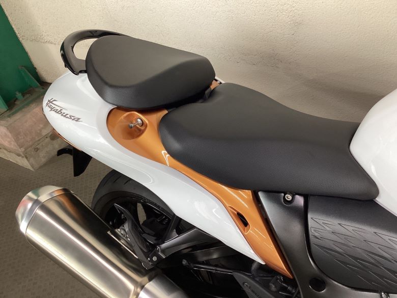 ハヤブサ（ＧＳＸ１３００Ｒ　Ｈａｙａｂｕｓａ）