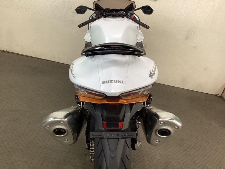 ハヤブサ（ＧＳＸ１３００Ｒ　Ｈａｙａｂｕｓａ）