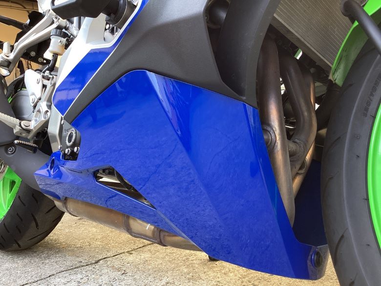 Ｎｉｎｊａ　ＺＸ−４ＲＲ