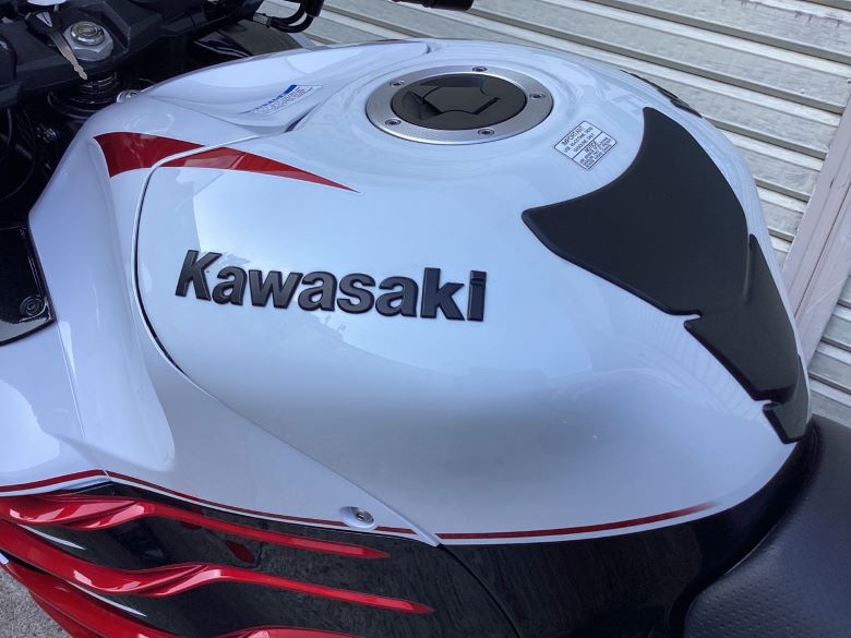 Ｎｉｎｊａ　ＺＸ−１４Ｒ