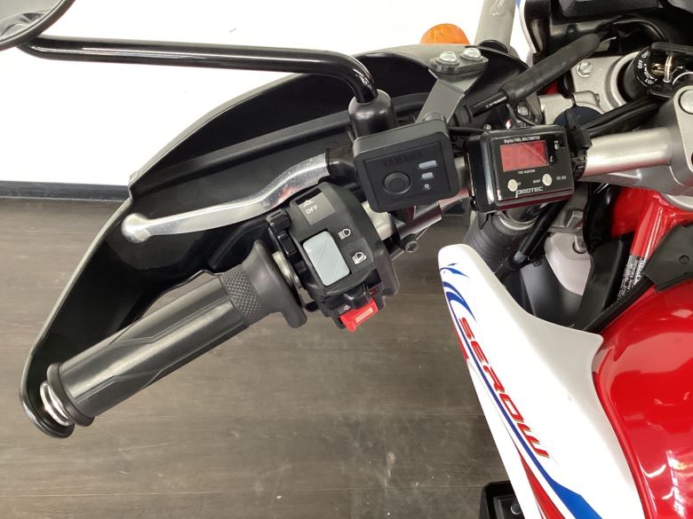 ツーリングセロー