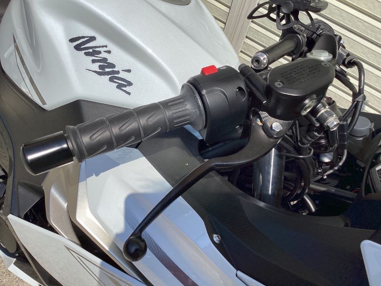 Ｎｉｎｊａ　４００