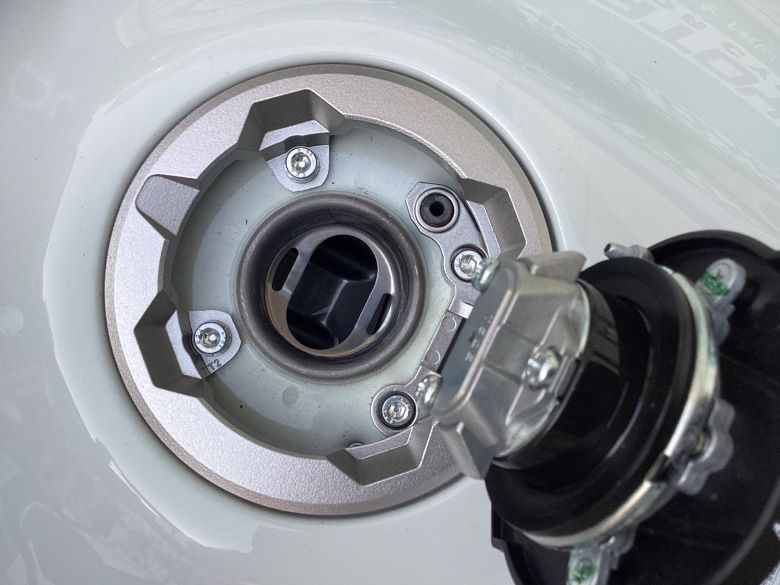 エリミネーター４００