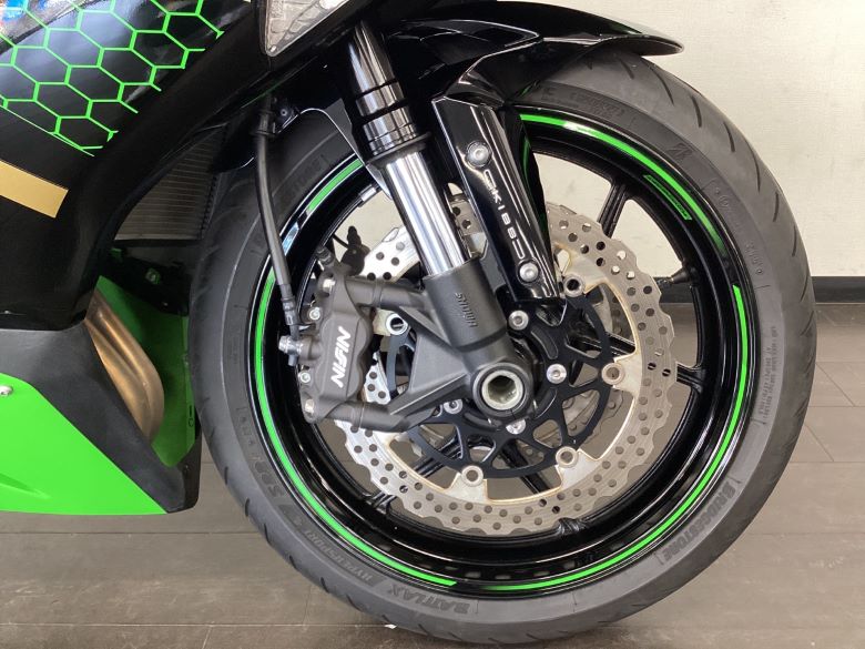 Ｎｉｎｊａ　ＺＸ−６Ｒ