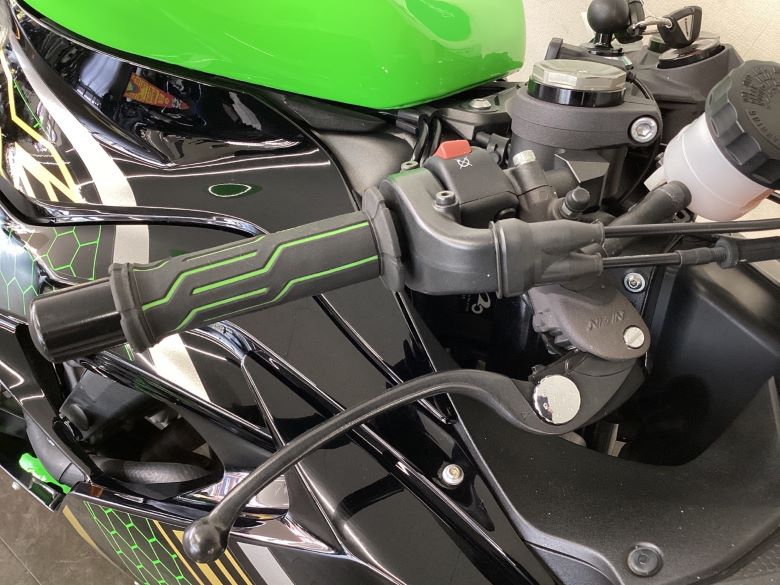 Ｎｉｎｊａ　ＺＸ−６Ｒ