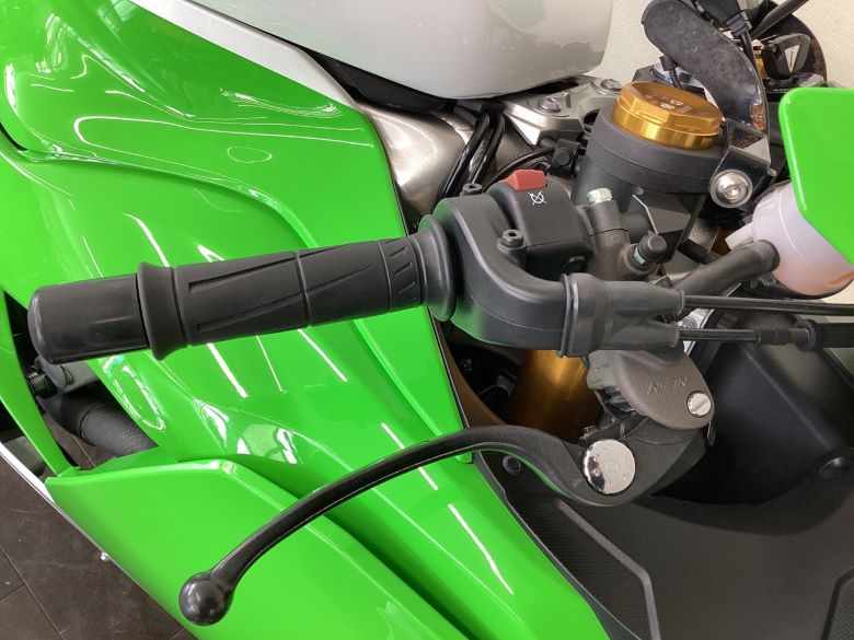 Ｎｉｎｊａ　ＺＸ−６Ｒ