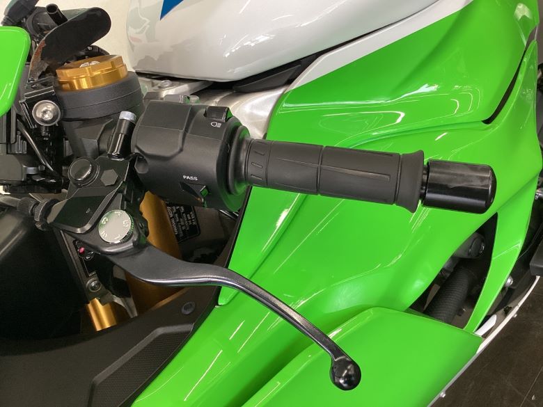 Ｎｉｎｊａ　ＺＸ−６Ｒ