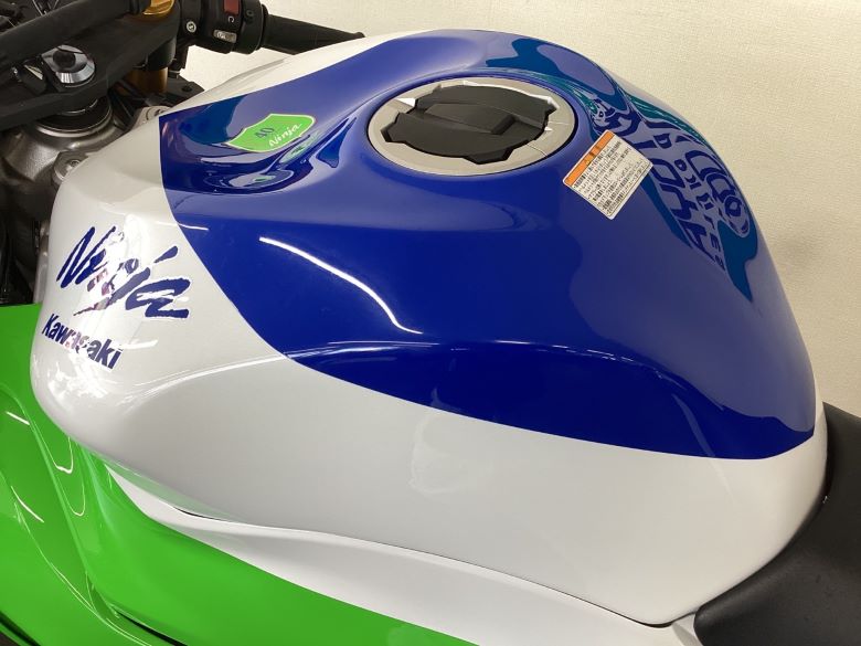 Ｎｉｎｊａ　ＺＸ−６Ｒ