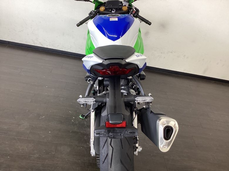 Ｎｉｎｊａ　ＺＸ−６Ｒ