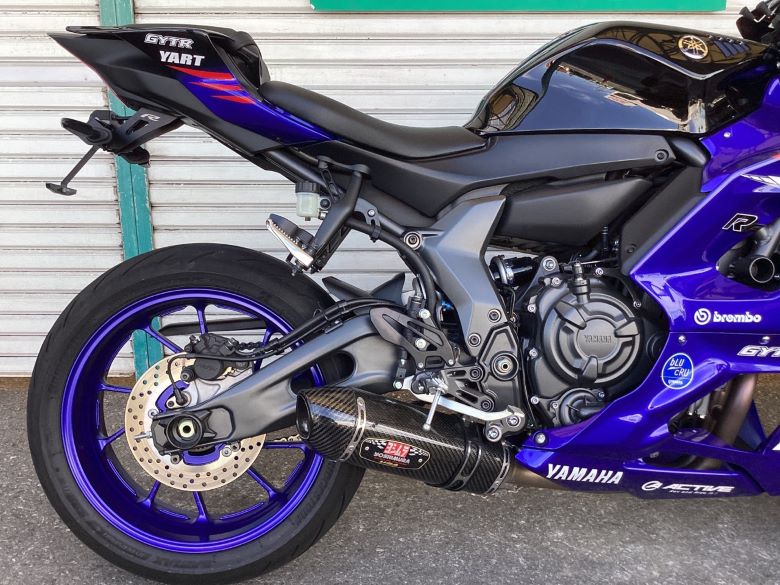 ＹＺＦ−Ｒ７