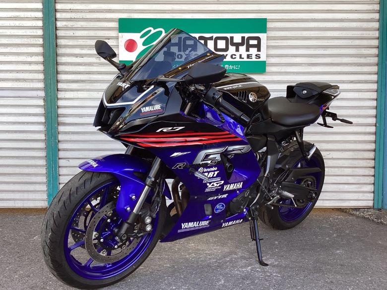ＹＺＦ−Ｒ７