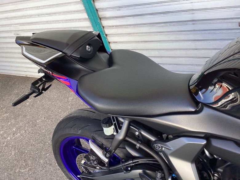 ＹＺＦ−Ｒ７