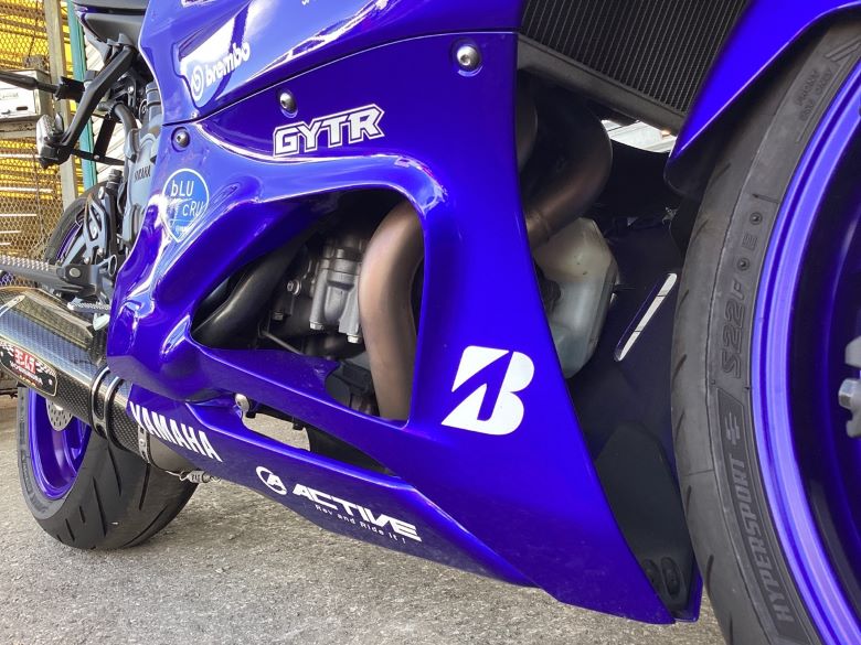 ＹＺＦ−Ｒ７