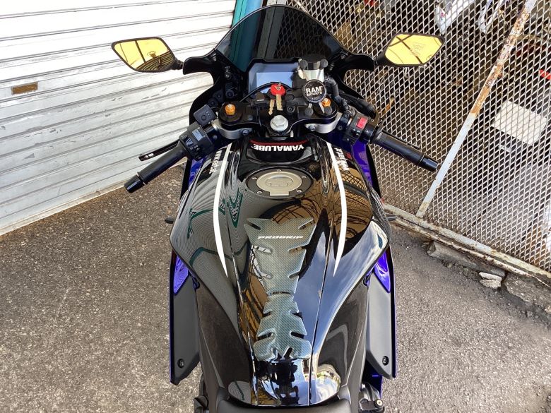 ＹＺＦ−Ｒ７