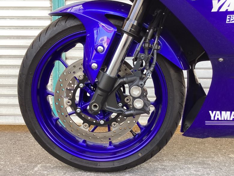 ＹＺＦ−Ｒ７