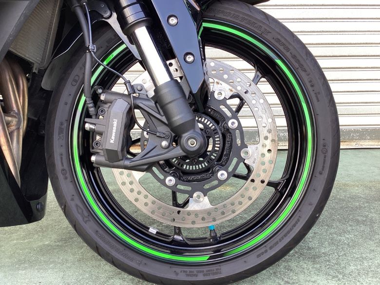 Ｎｉｎｊａ　ＺＸ−２５Ｒ　ＳＥ