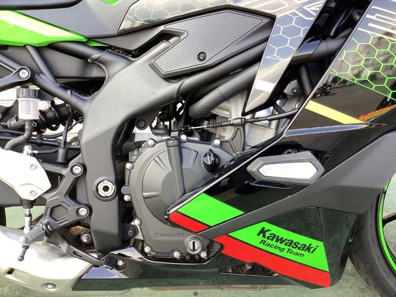 Ｎｉｎｊａ　ＺＸ−２５Ｒ　ＳＥ