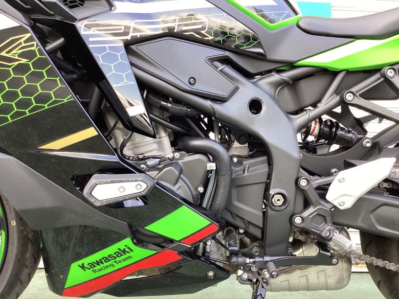 Ｎｉｎｊａ　ＺＸ−２５Ｒ　ＳＥ