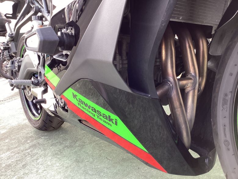 Ｎｉｎｊａ　ＺＸ−２５Ｒ　ＳＥ