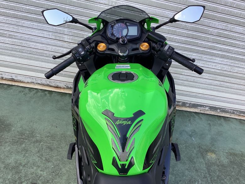 Ｎｉｎｊａ　ＺＸ−２５Ｒ　ＳＥ