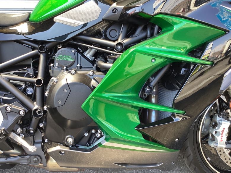 Ｎｉｎｊａ　Ｈ２　ＳＸ　ＳＥ