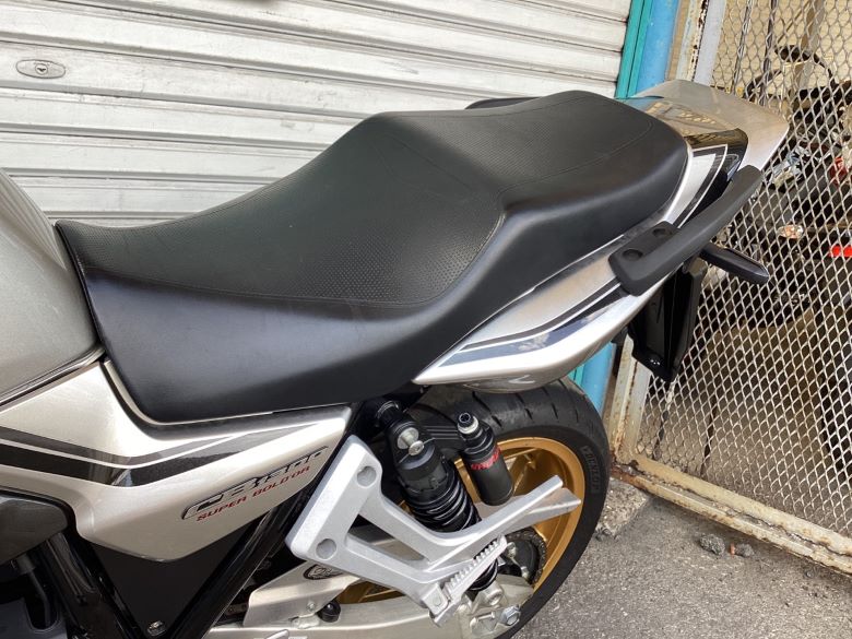 ＣＢ１３００Ｓｕｐｅｒ　ボルドール