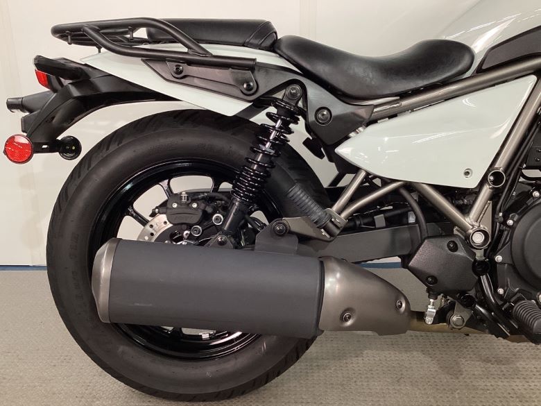 エリミネーター４００