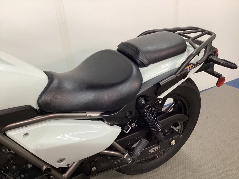 エリミネーター４００