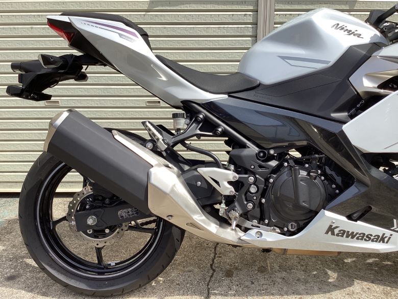 Ｎｉｎｊａ　４００