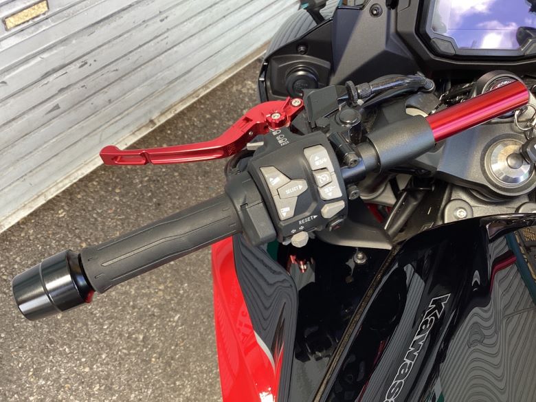 Ｎｉｎｊａ　１０００　ＳＸ