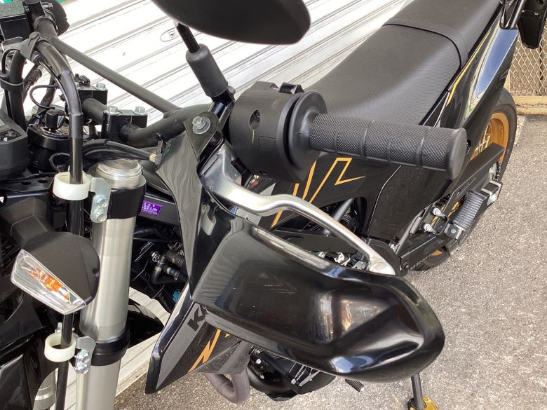 ＫＬＸ２３０ＳＭ