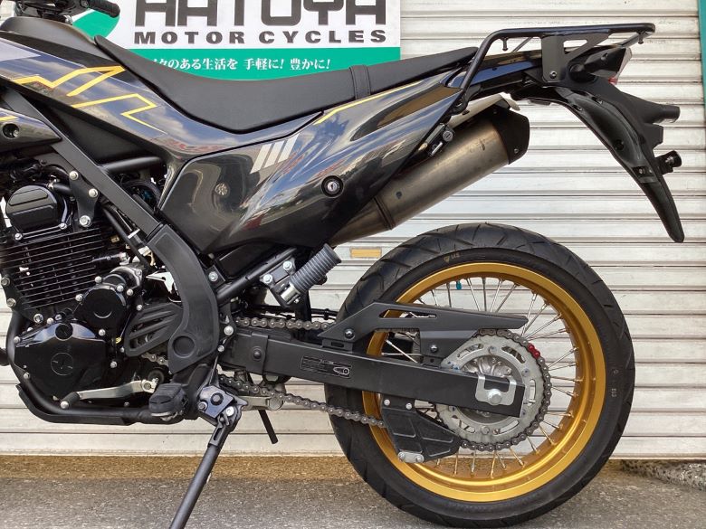 ＫＬＸ２３０ＳＭ