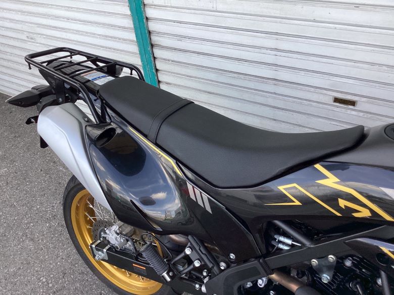 ＫＬＸ２３０ＳＭ