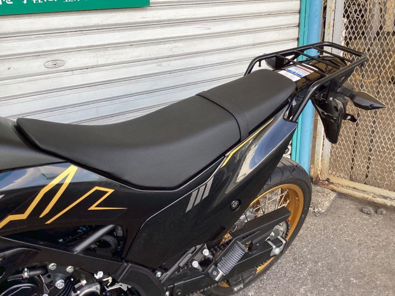 ＫＬＸ２３０ＳＭ