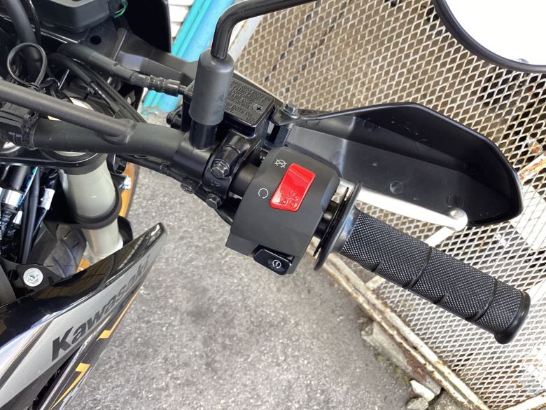 ＫＬＸ２３０ＳＭ