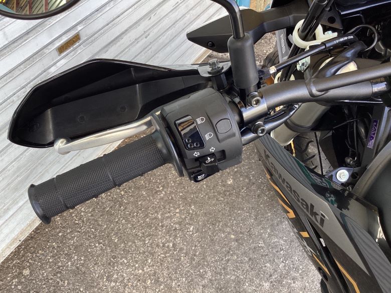 ＫＬＸ２３０ＳＭ