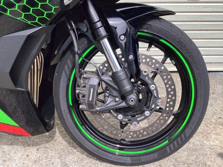 Ｎｉｎｊａ　ＺＸ−２５Ｒ　ＳＥ