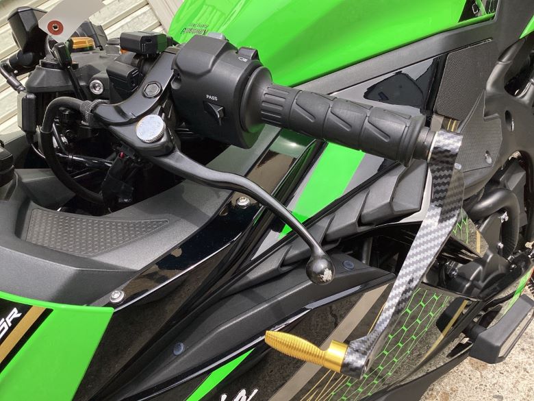 Ｎｉｎｊａ　ＺＸ−２５Ｒ　ＳＥ