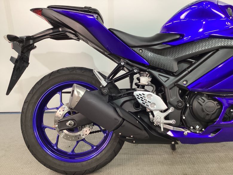 ＹＺＦ−Ｒ２５