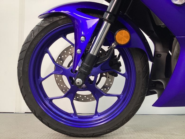 ＹＺＦ−Ｒ２５