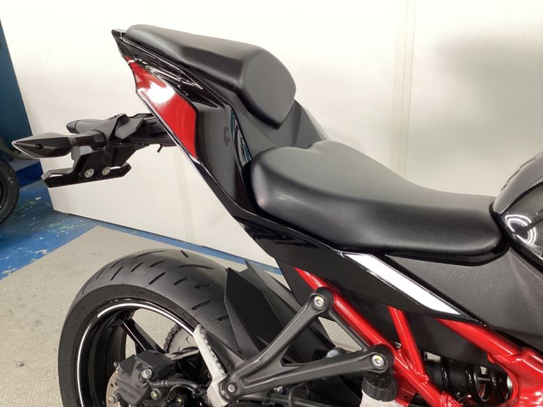 Ｎｉｎｊａ　ＺＸ−２５Ｒ　ＳＥ