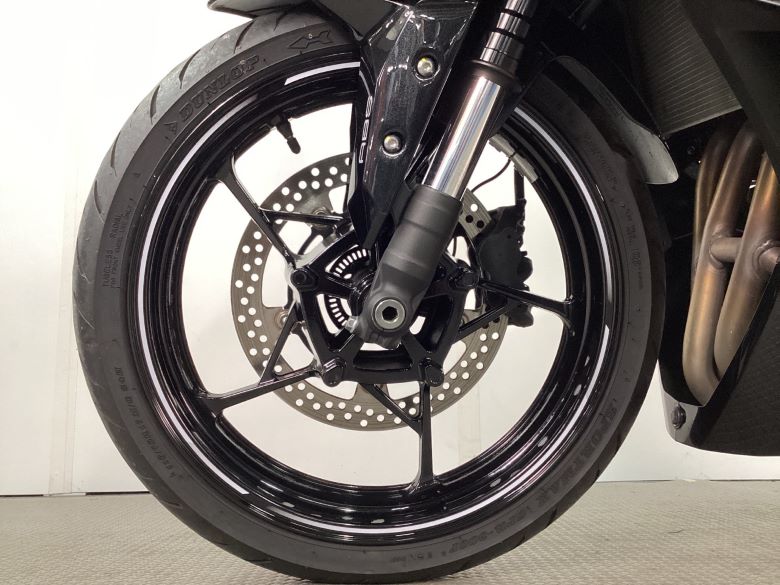 Ｎｉｎｊａ　ＺＸ−２５Ｒ　ＳＥ