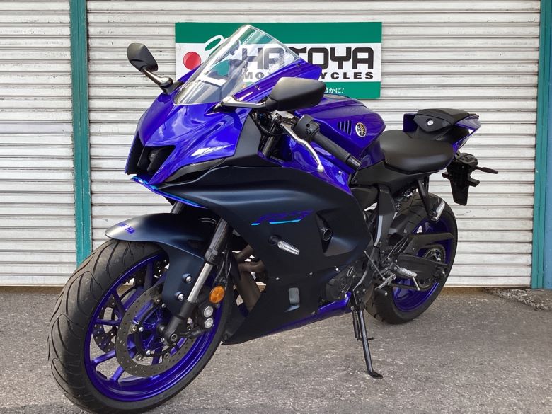 ＹＺＦ−Ｒ７