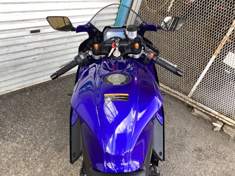 ＹＺＦ−Ｒ７
