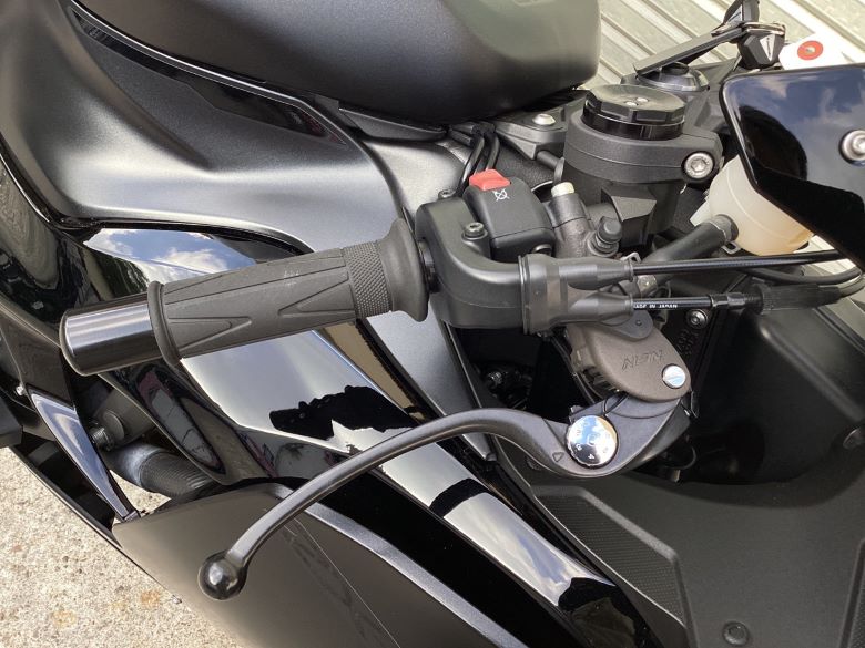 Ｎｉｎｊａ　ＺＸ−６Ｒ