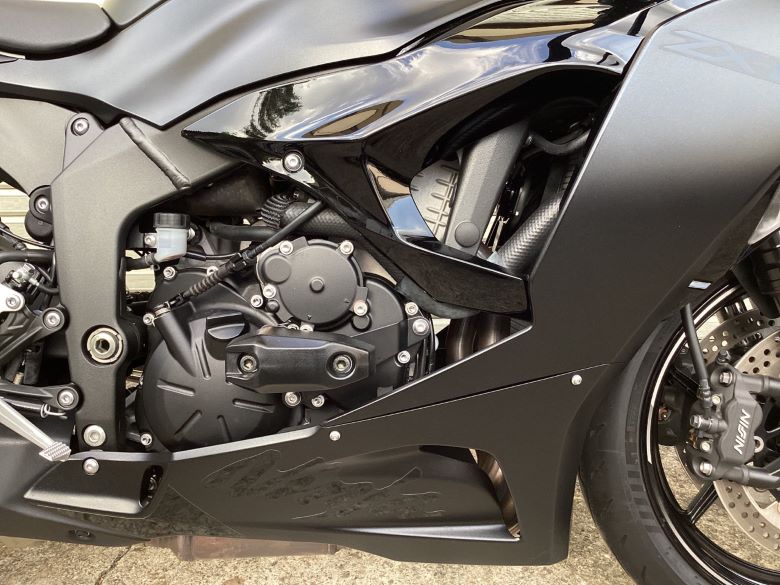 Ｎｉｎｊａ　ＺＸ−６Ｒ